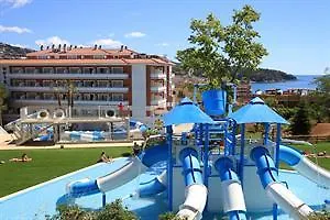 Hotel Gran Garbi Mar & Aquasplash Льорет-де-Мар