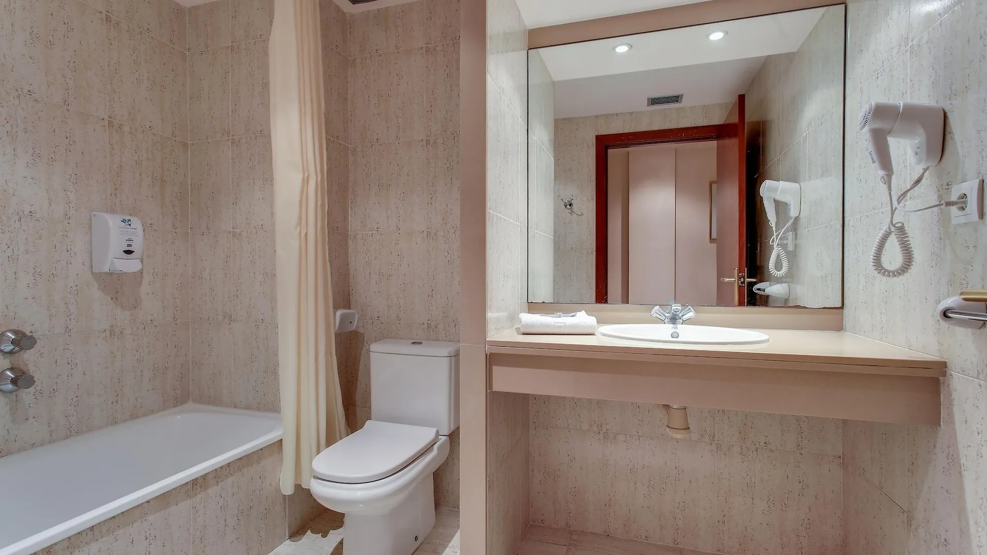 Hotel Gran Garbi Mar & Aquasplash Lloret de Mar 4*,  Spanien